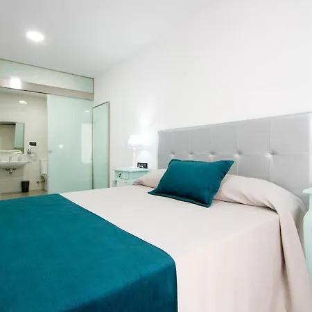 Five Dreams , 2 Piscina Privada